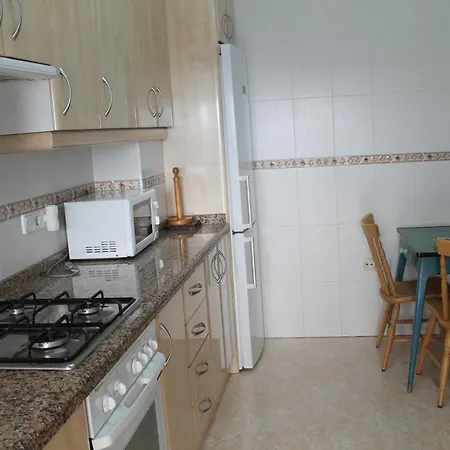 Alquilo Casa En Campello Centro 坎佩略