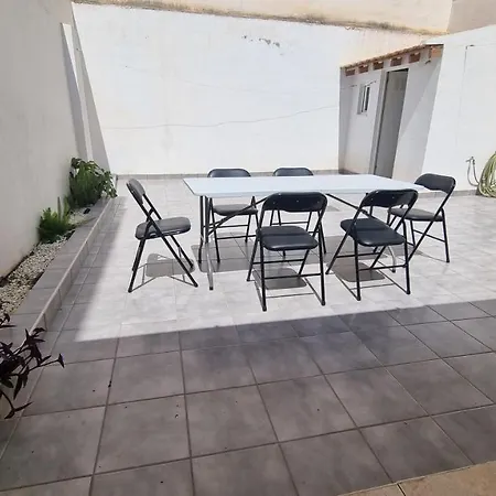 Alquilo Casa En Campello Centro 度假居 坎佩略