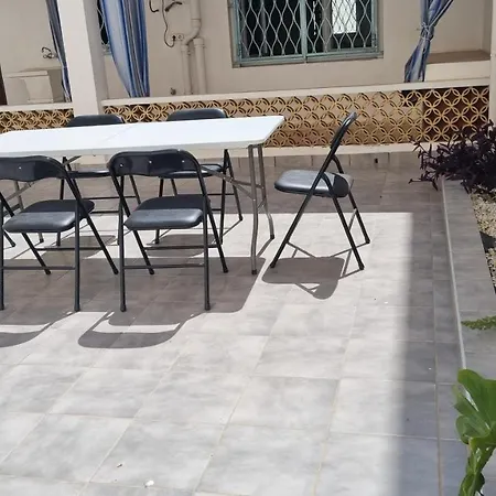 Alquilo Casa En Campello Centro 坎佩略