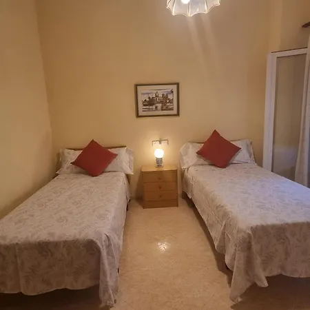 度假居 Alquilo Casa En Campello Centro 坎佩略